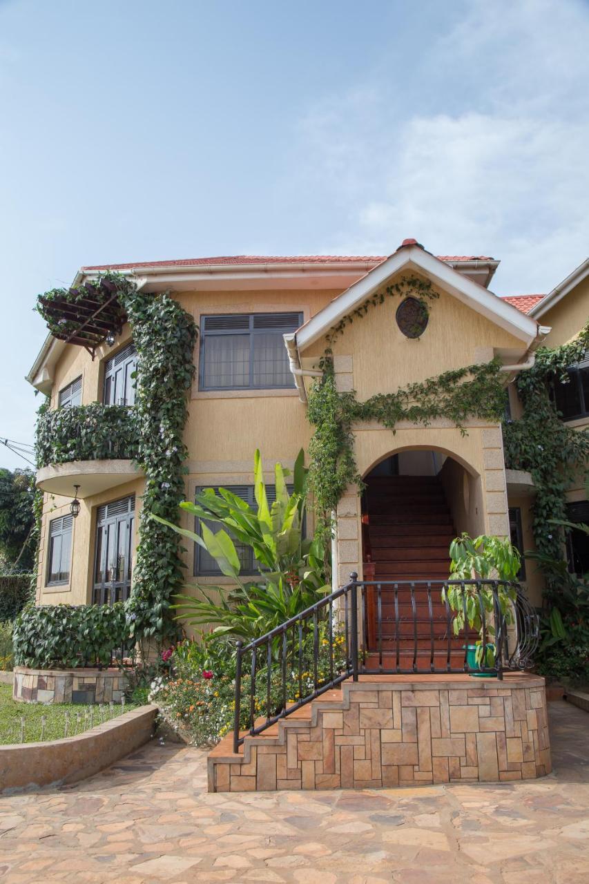 Villa Karibu Serviced Apartments-Kampala Extérieur photo